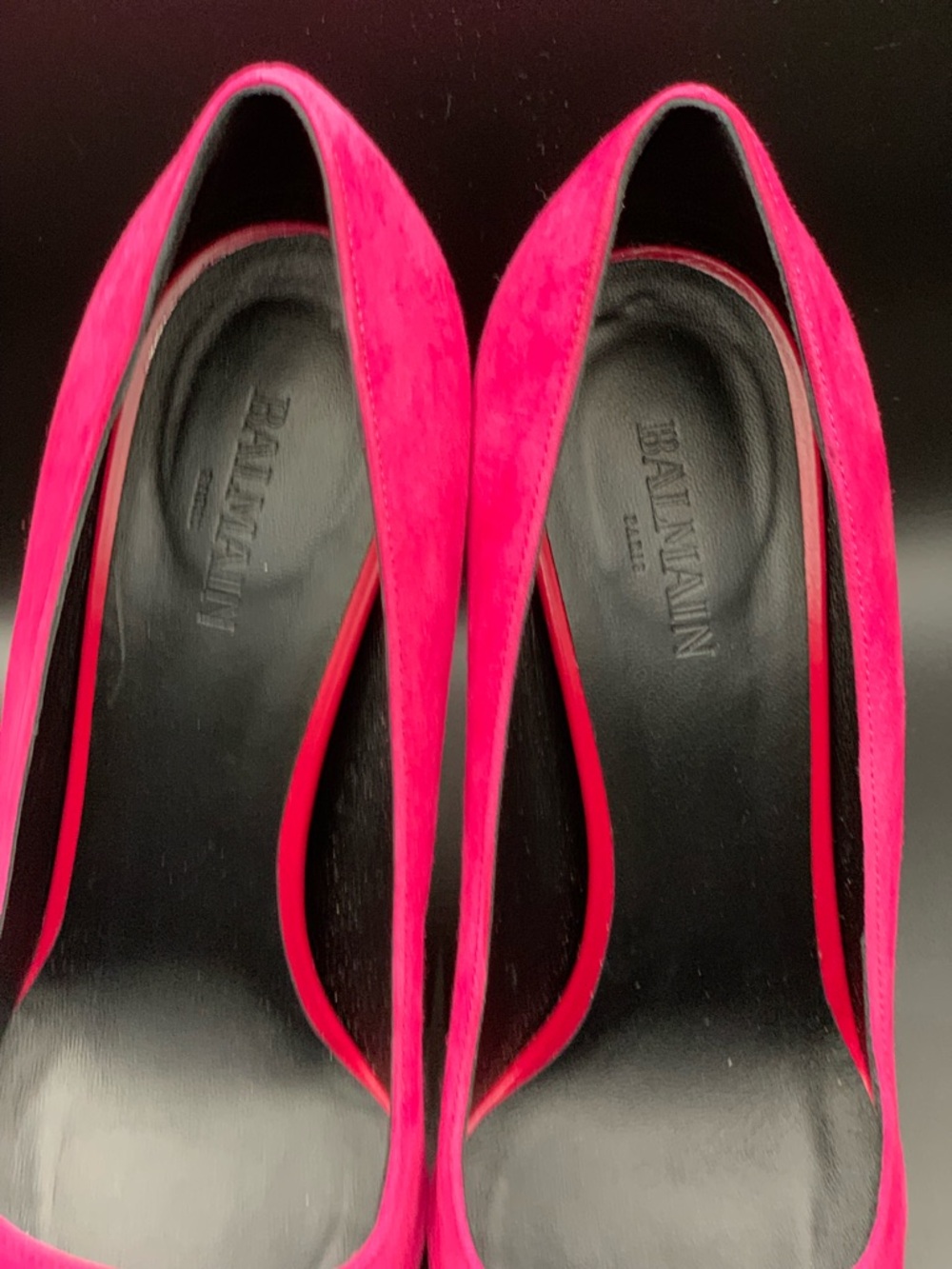 Balmain 
Pink Suede Pointed Toe Heels Gold Hardware Pumps Size 38 - Picture 12 of 13